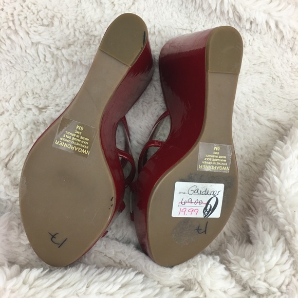 Nine West Red Platform Wedges Sz 6 - Picture 6 of 6